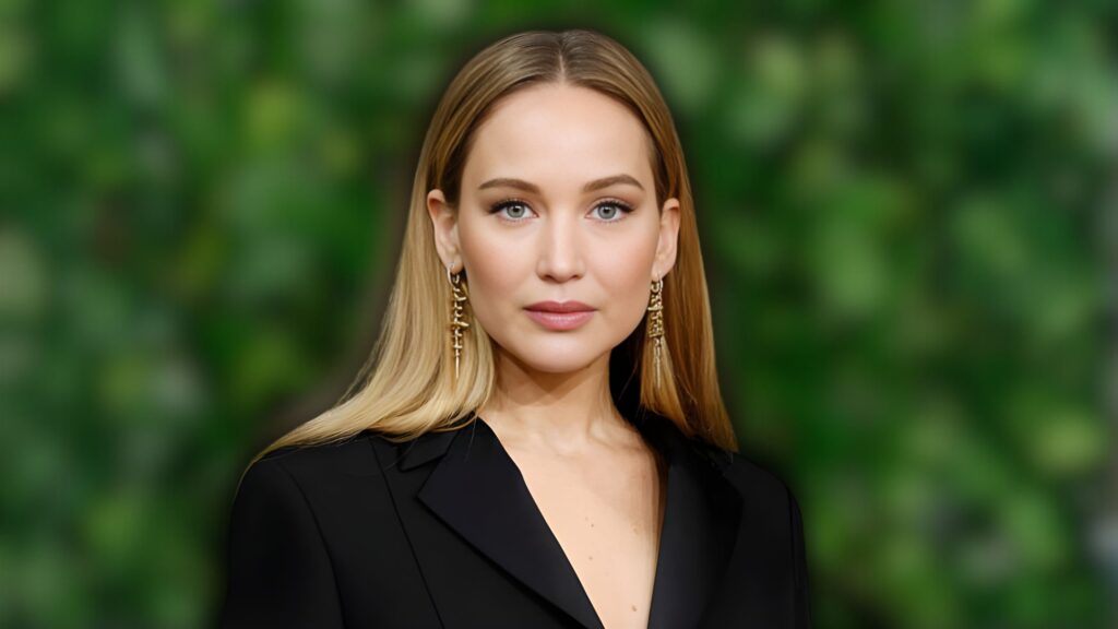 Jennifer Lawrence Stuns at the 35th Gotham Film Awards 2025 in Sleek Black Dior Ensemble