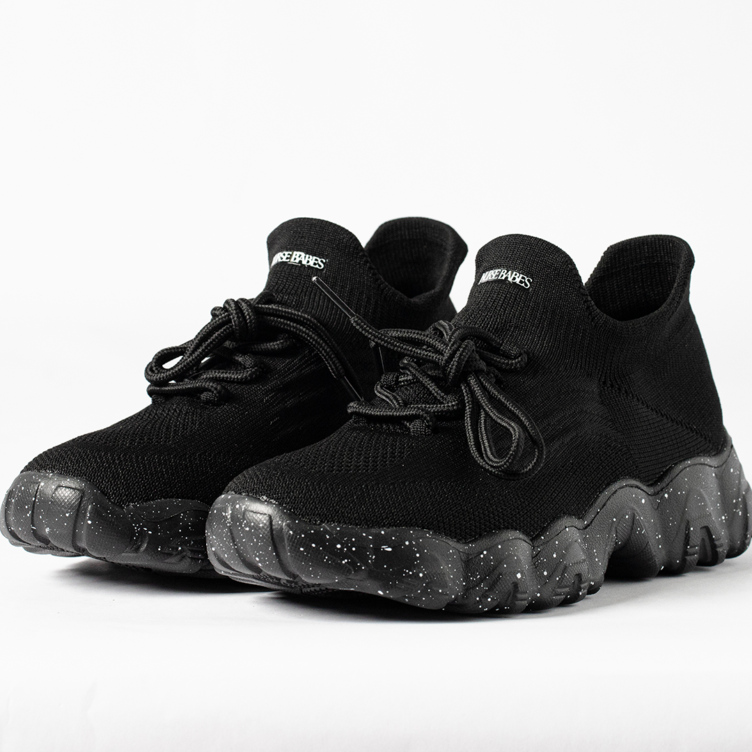 Nurse Babes Ortho Pro black shoes official front product image
